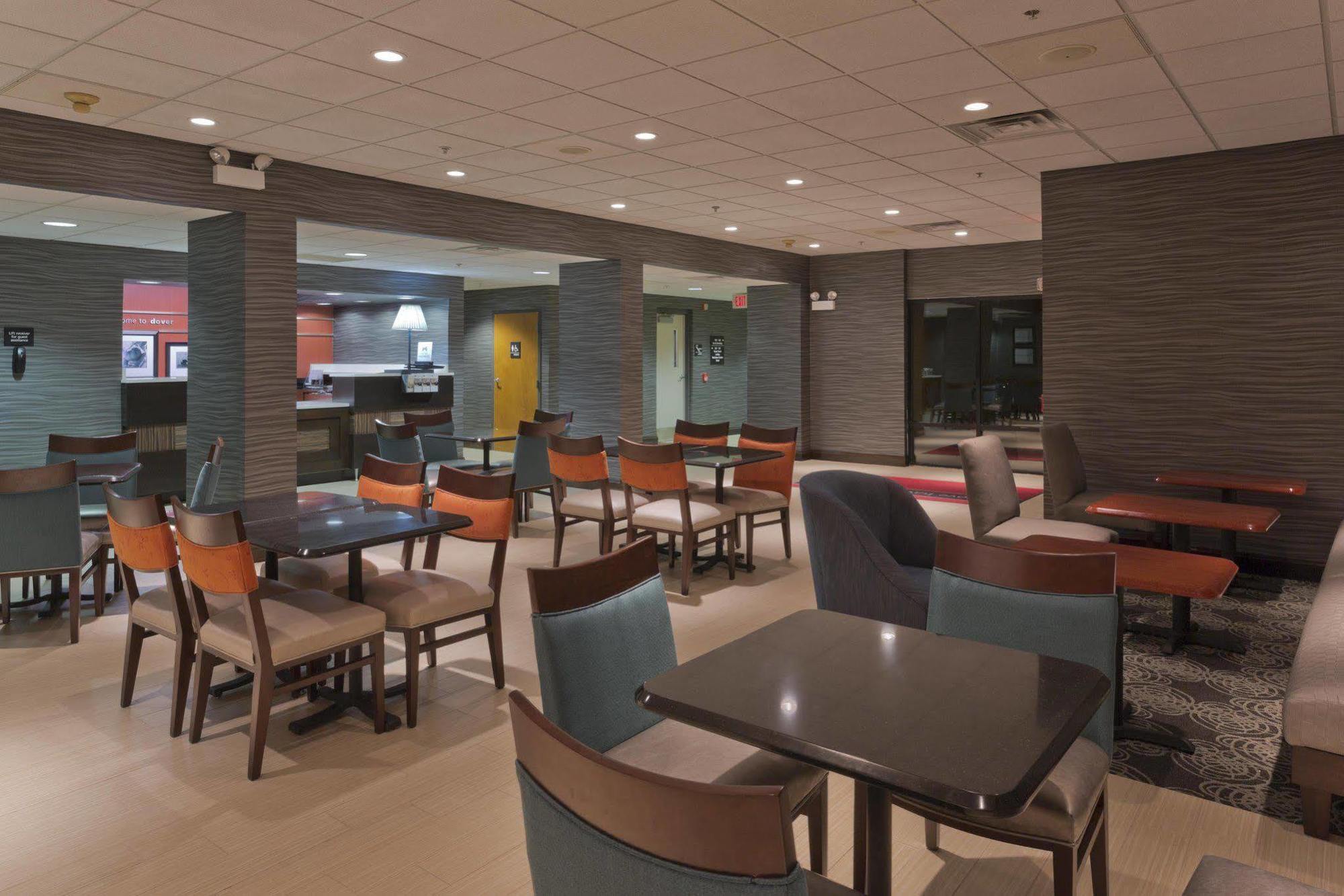 Hampton Inn Dover Eksteriør billede